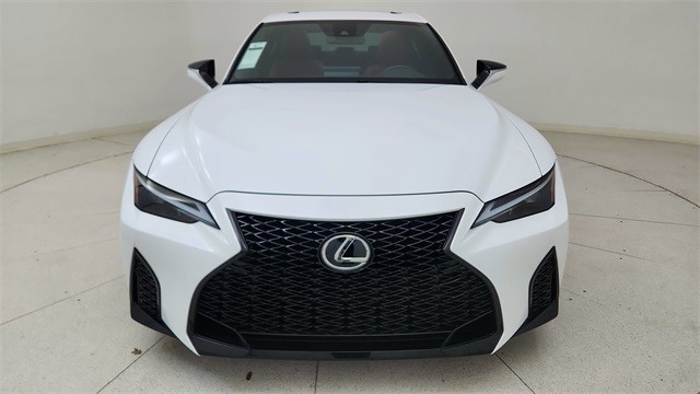 Lexus IS 350 2025 — photo 2