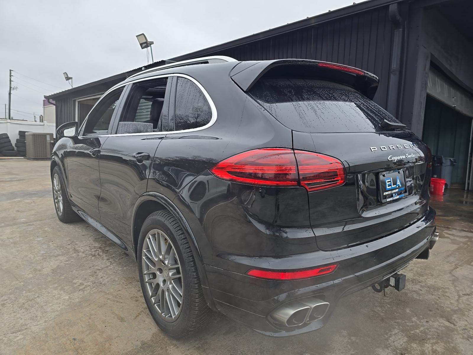 Porsche Cayenne 2016 — photo 2