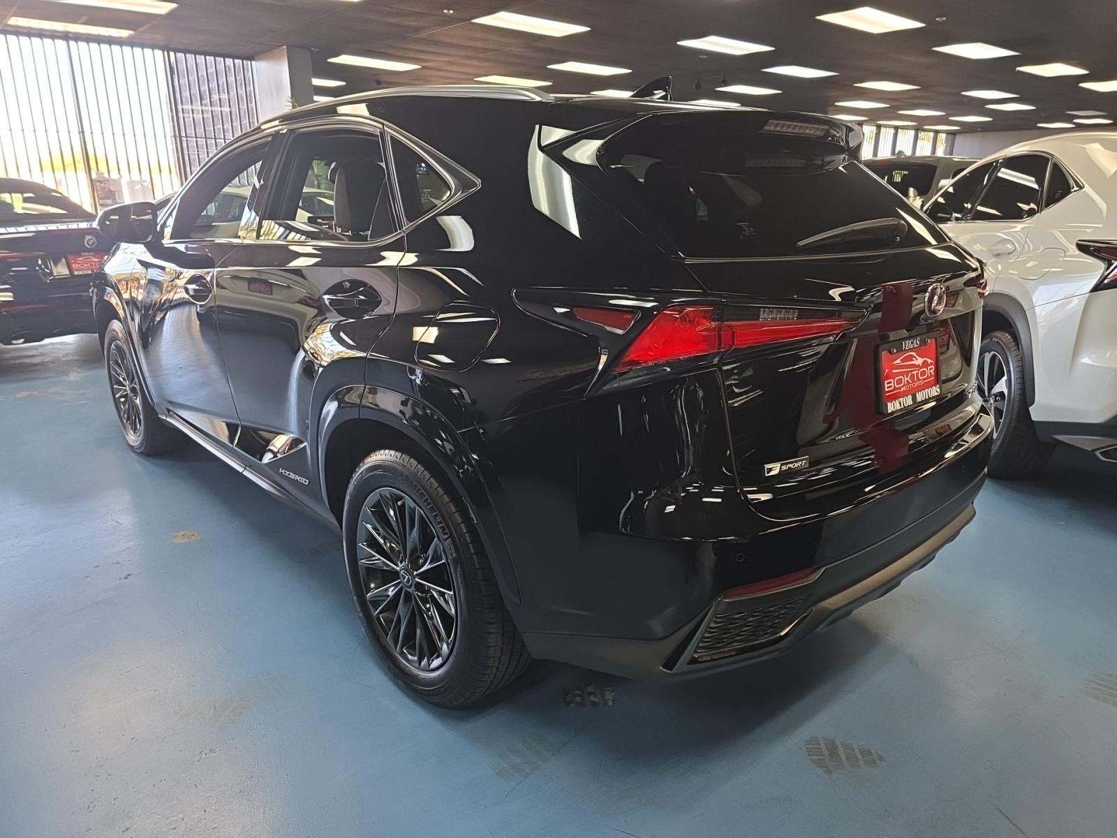 Lexus NX 300 2021 — photo 2