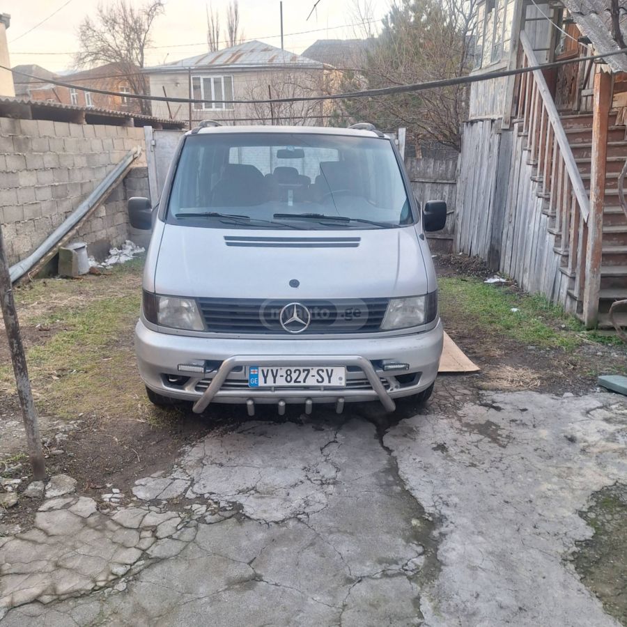 Mercedes-Benz Vito