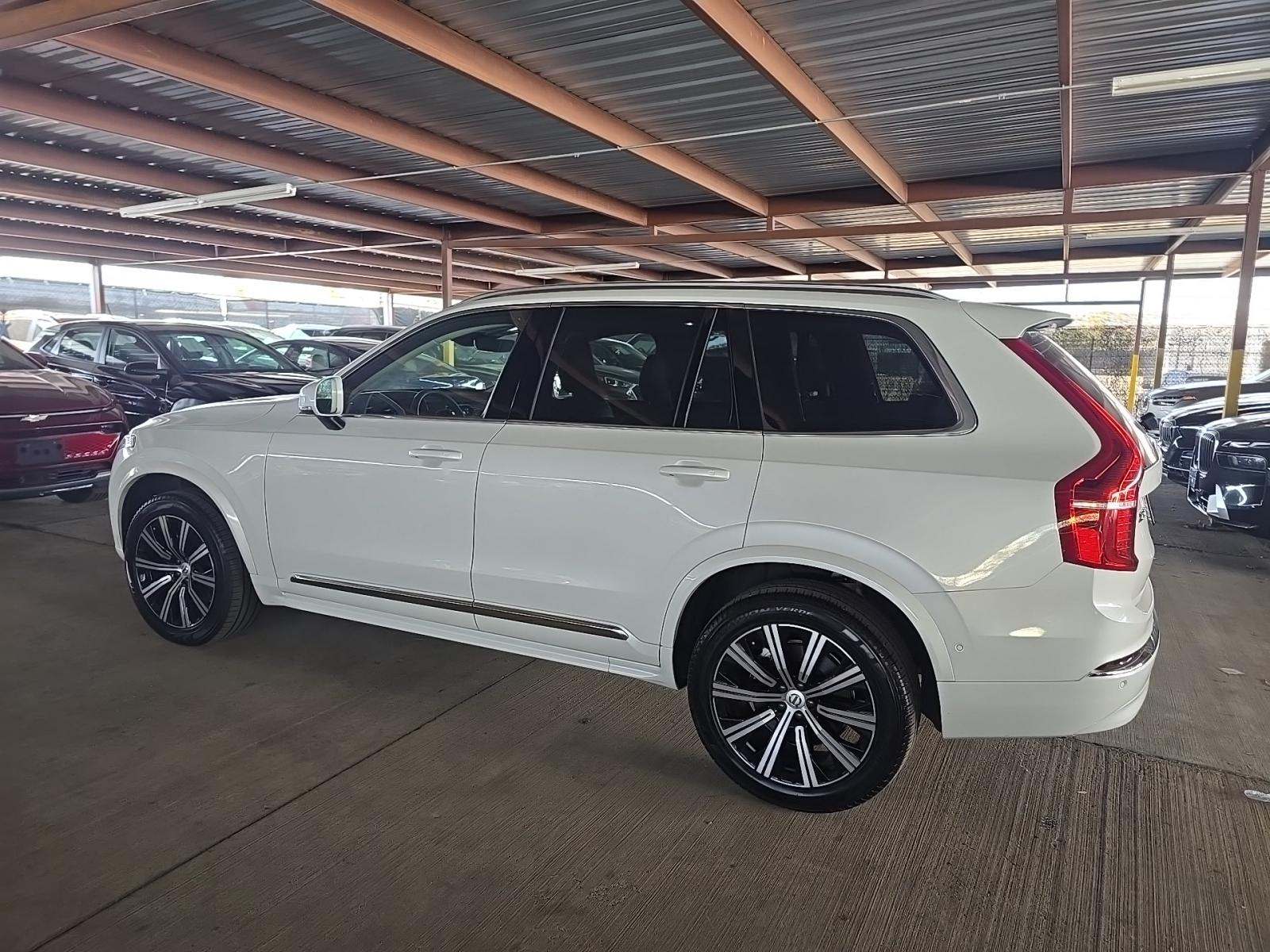 Volvo XC90 2025 — photo 2