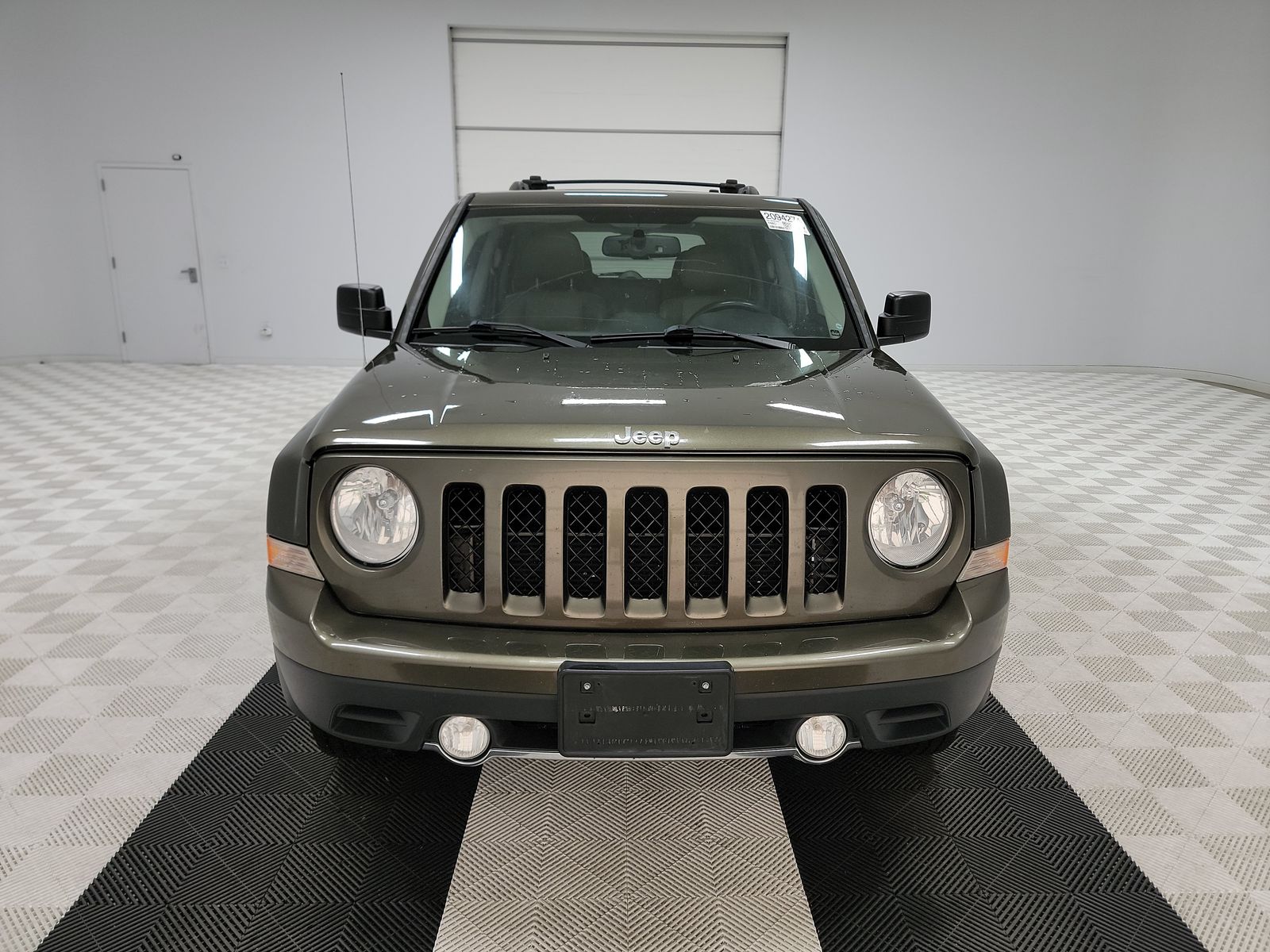 Jeep Patriot 2016 — photo 2