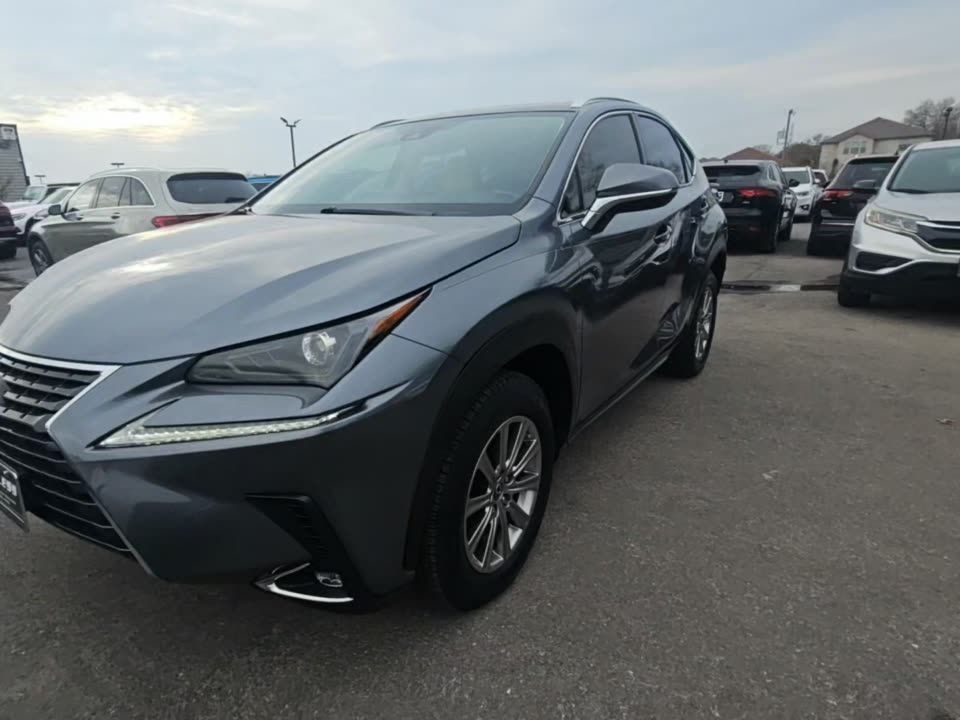 Lexus NX 300