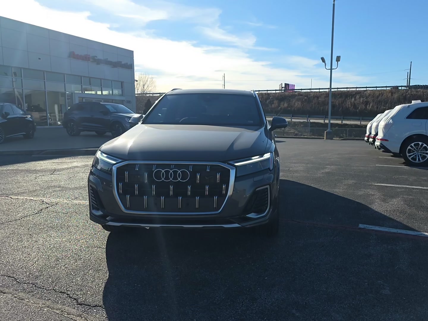 Audi Q7 2025 — photo 2