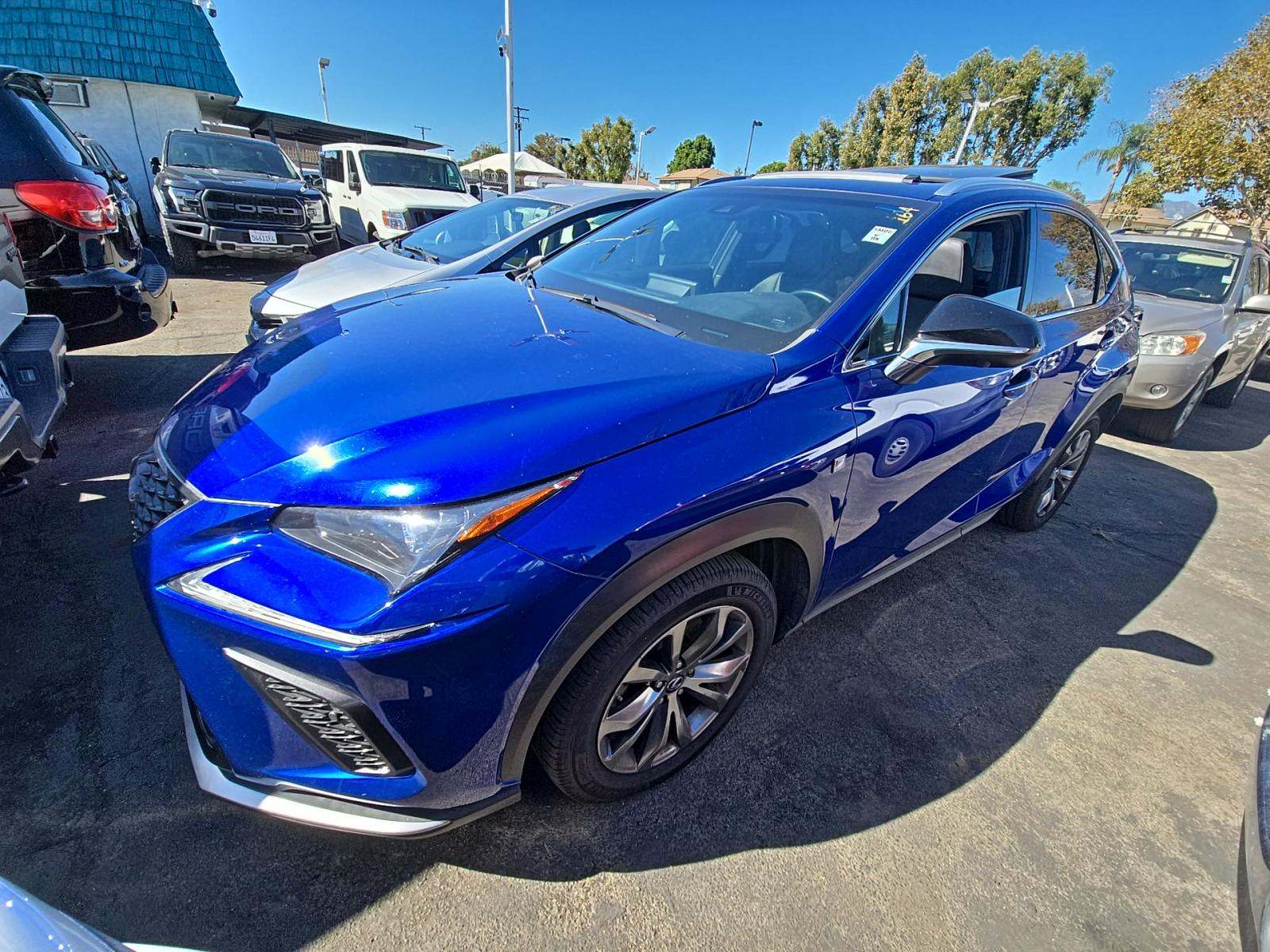 Lexus NX 300