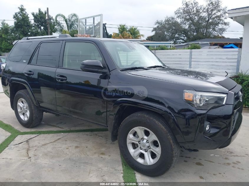 Toyota 4Runner 2024 — photo 2