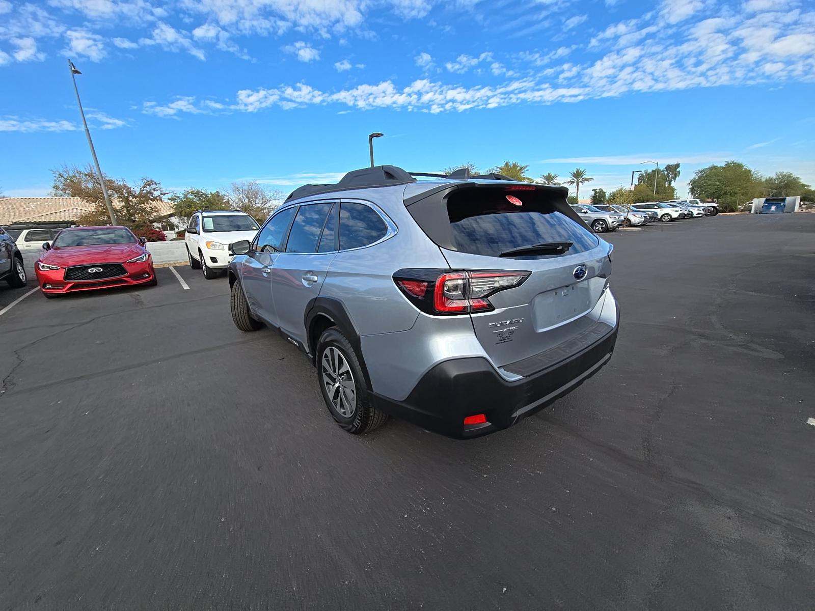 Subaru Outback 2025 — photo 2
