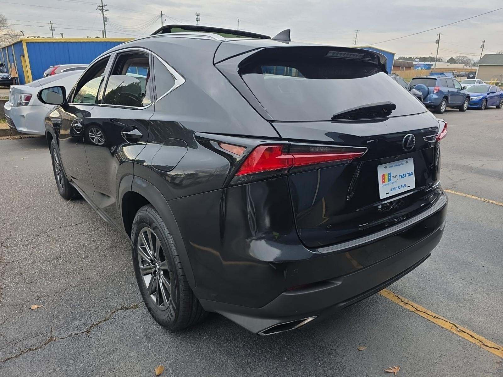 Lexus NX 300 2019 — photo 2