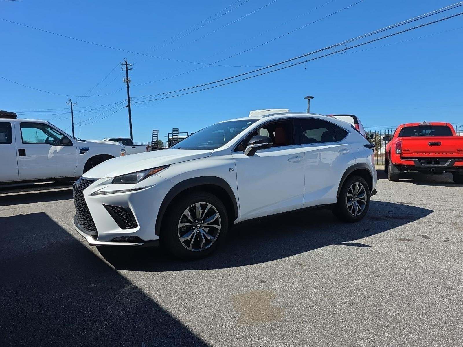 Lexus NX 300