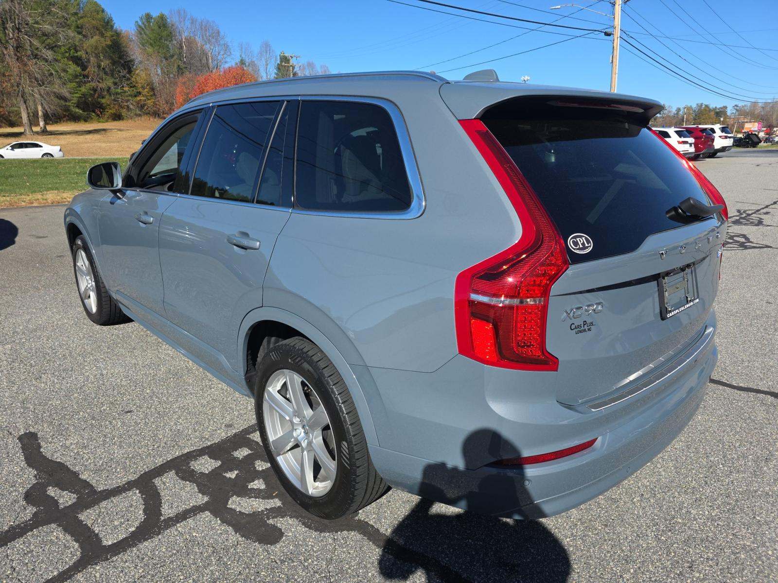 Volvo XC90 2023 — photo 2