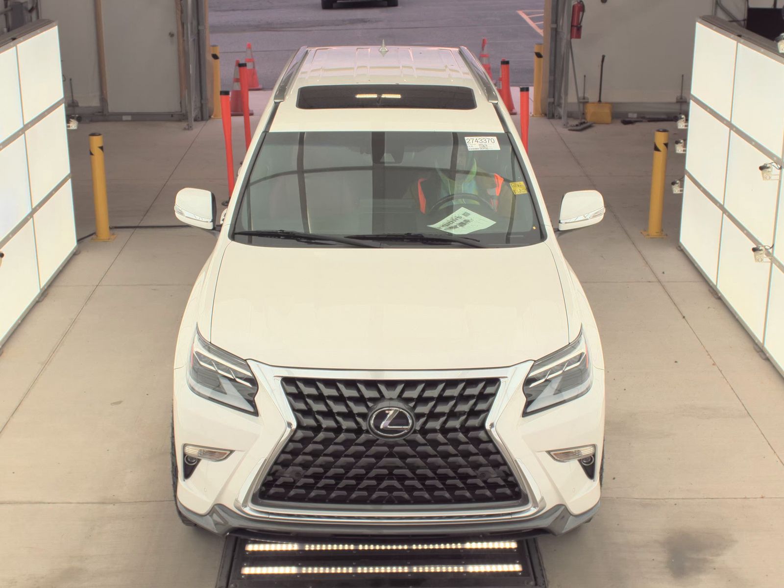 Lexus GX 460 2022 — photo 2