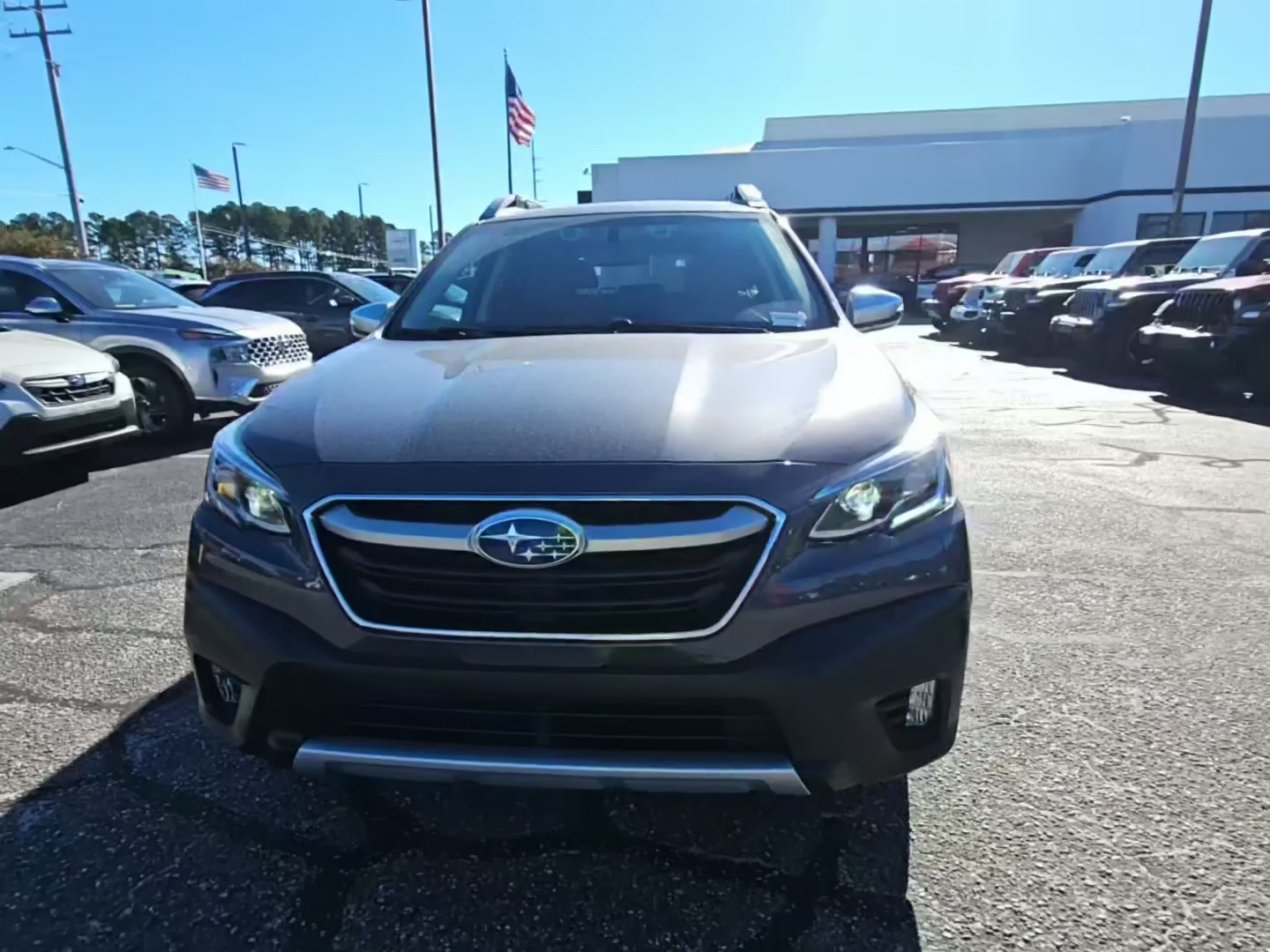 Subaru Outback 2022 — photo 2