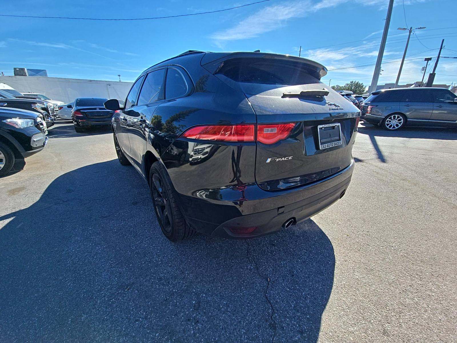 Jaguar F-Pace 2018 — photo 2