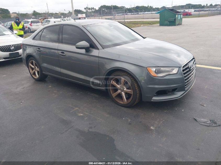 Audi A3 2016 — photo 2
