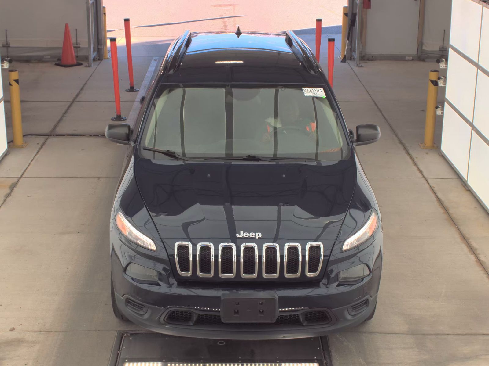 Jeep Cherokee 2016 — photo 2
