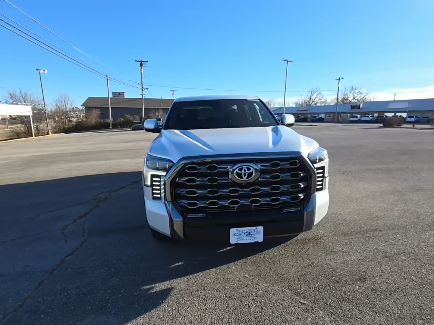 Toyota Tundra 2025 — photo 2