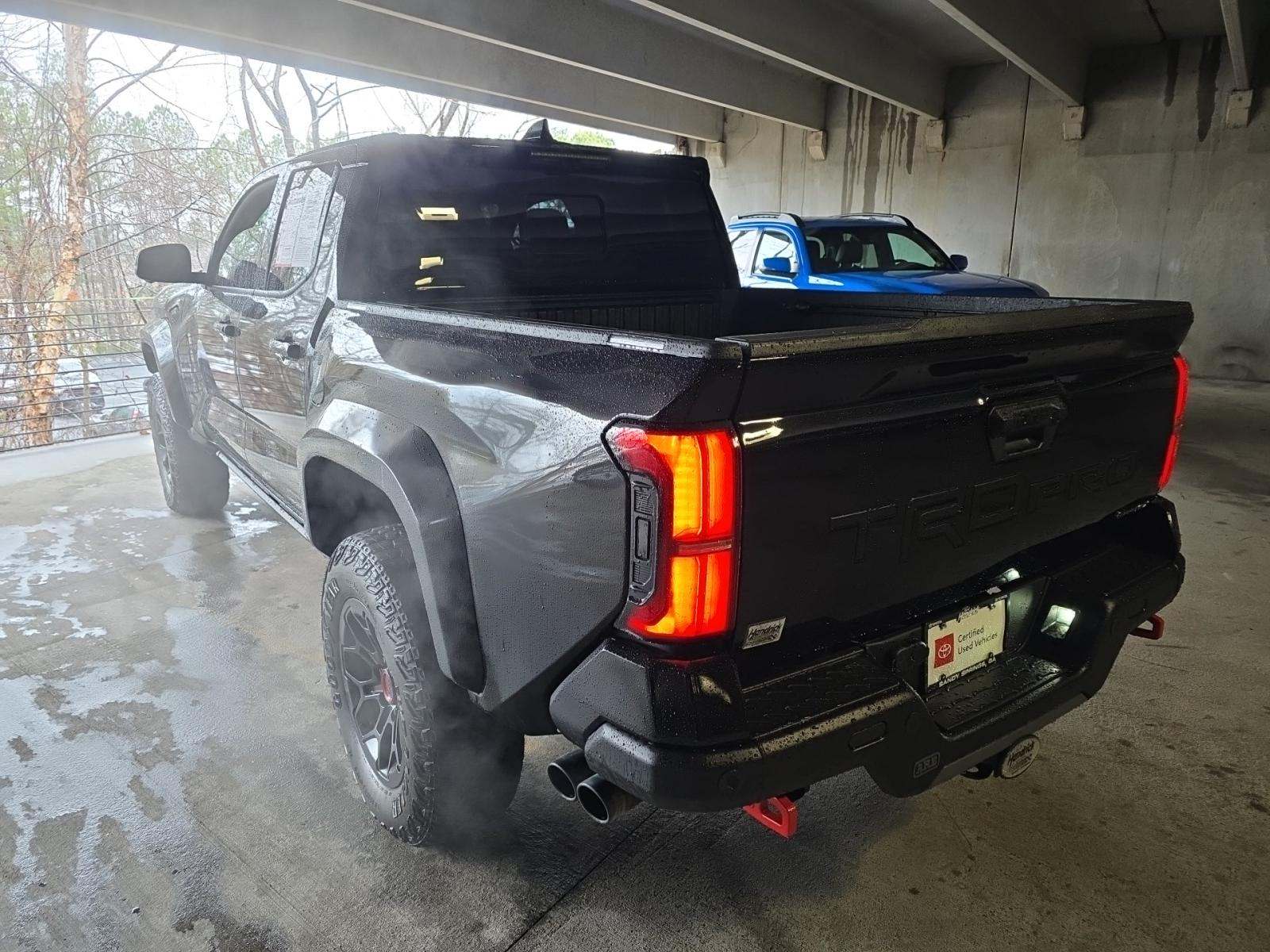Toyota Tacoma 2025 — photo 2