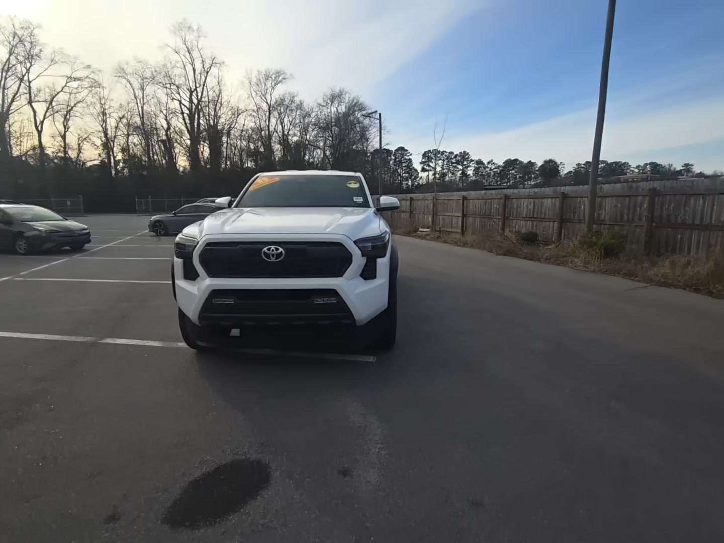 Toyota Tacoma 2025 — photo 2