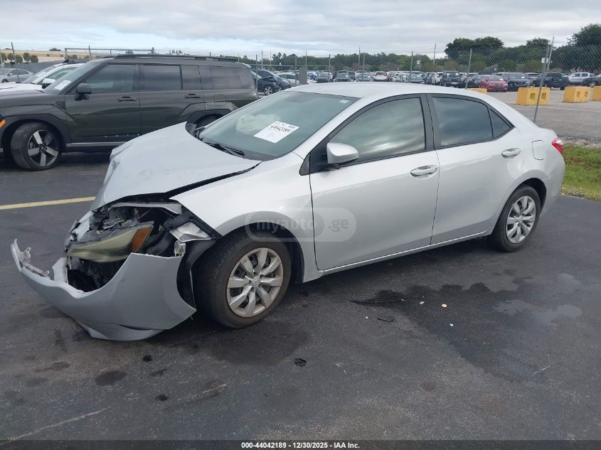 Toyota Corolla 2016 — photo 2