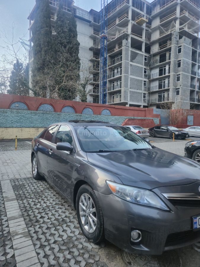 Toyota Camry 2009 — photo 2