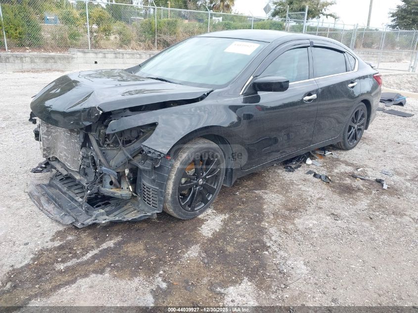 Nissan Altima 2018 — photo 2