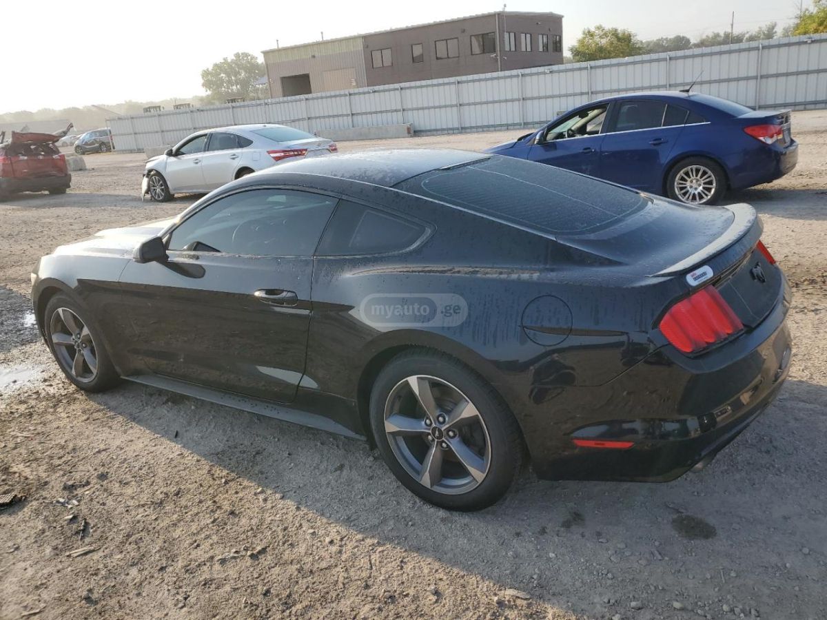 Ford Mustang 2015 — photo 2