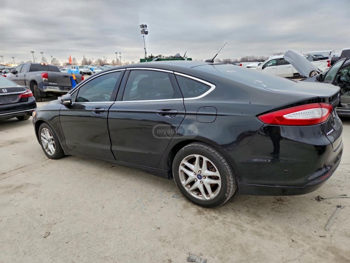 Ford Fusion 2016 — photo 2