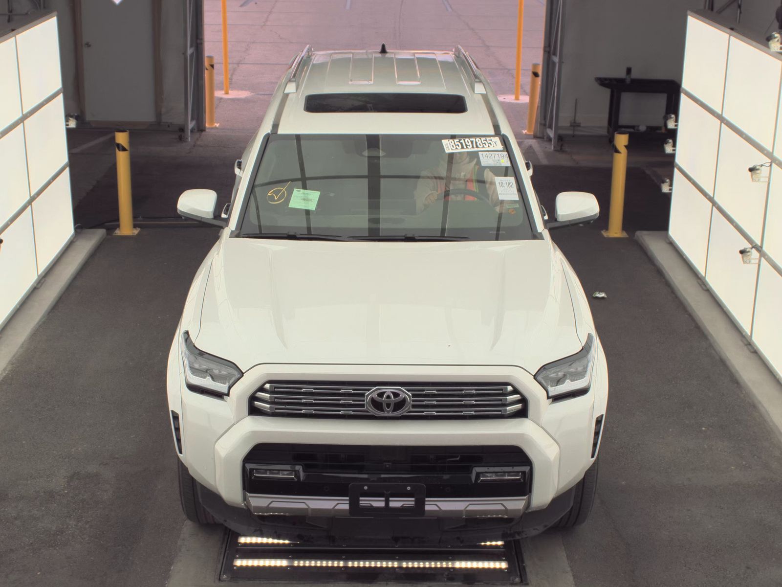 Toyota 4Runner 2025 — photo 2