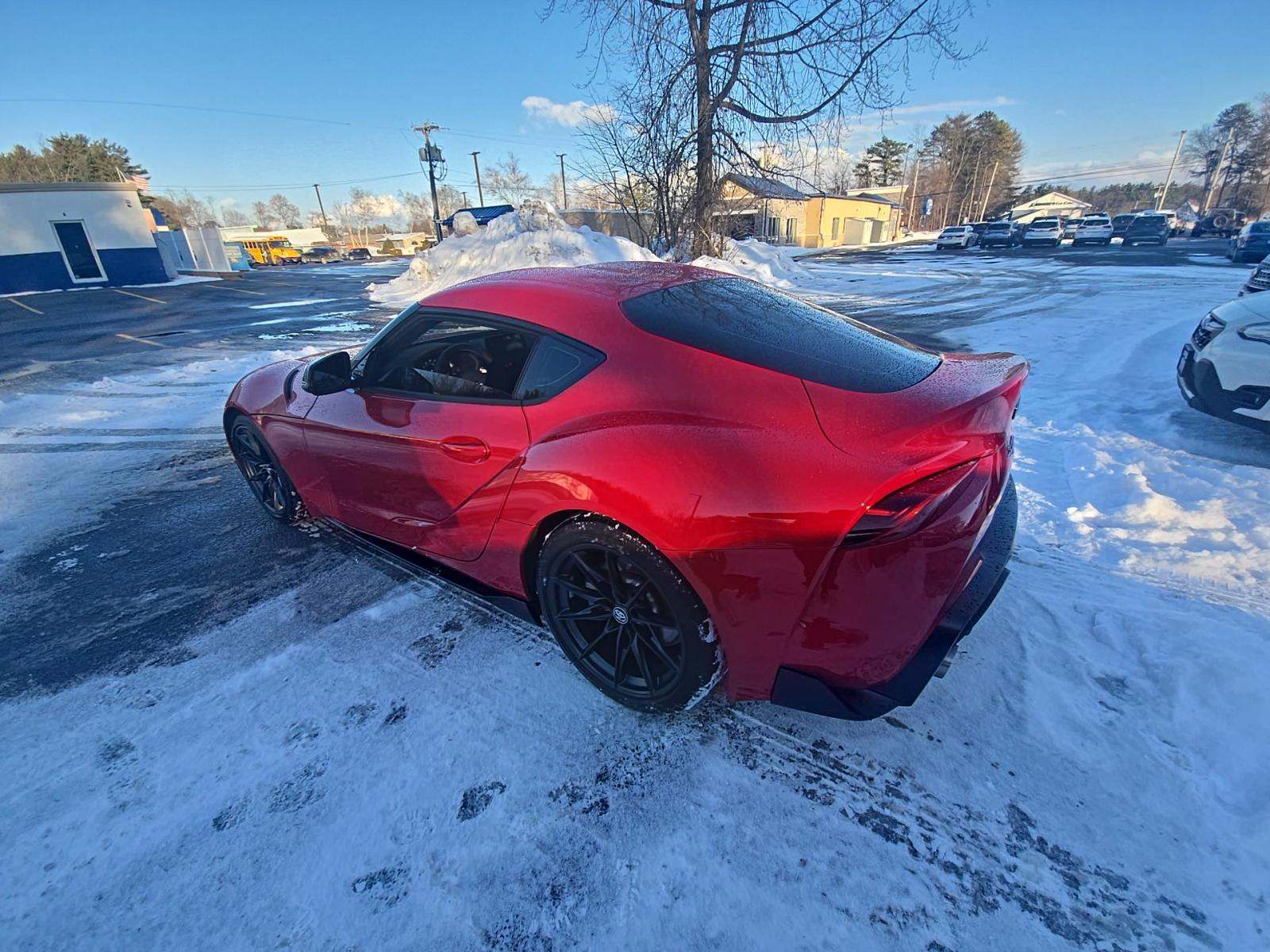 Toyota Supra 2024 — photo 2
