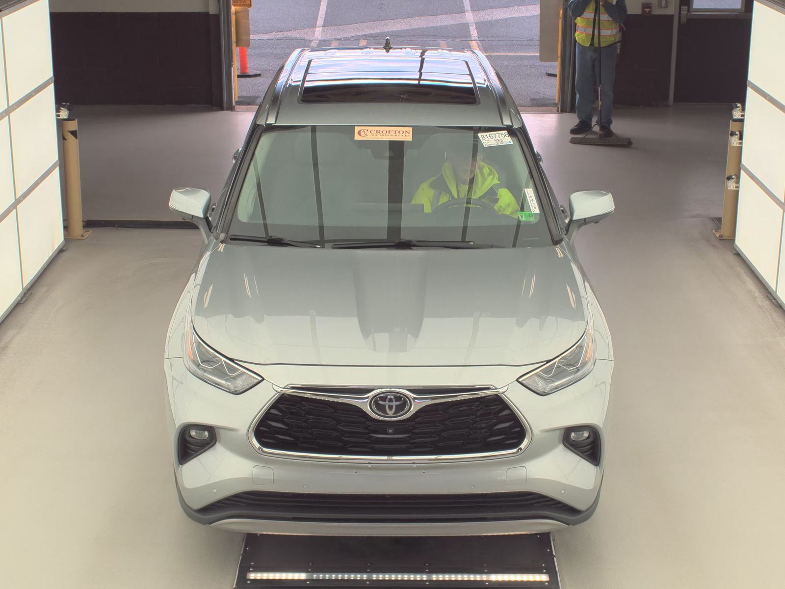 Toyota Platinum 2023 — photo 2