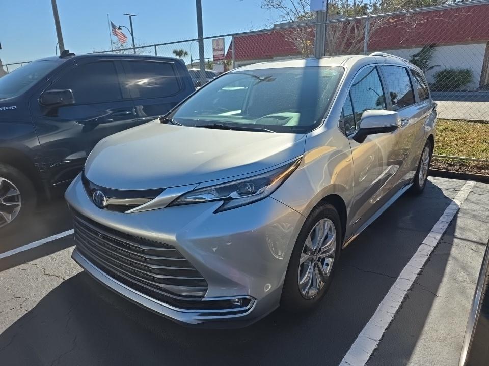 Toyota Sienna