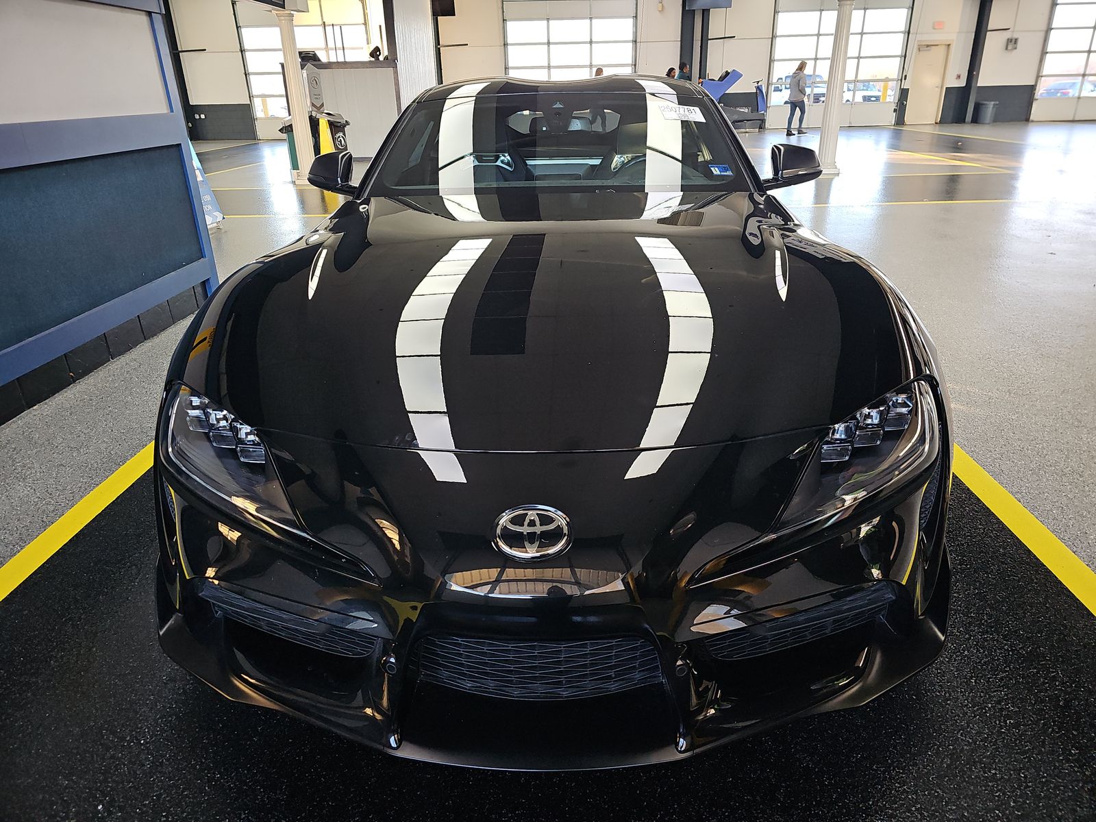 Toyota Supra 2024 — photo 2