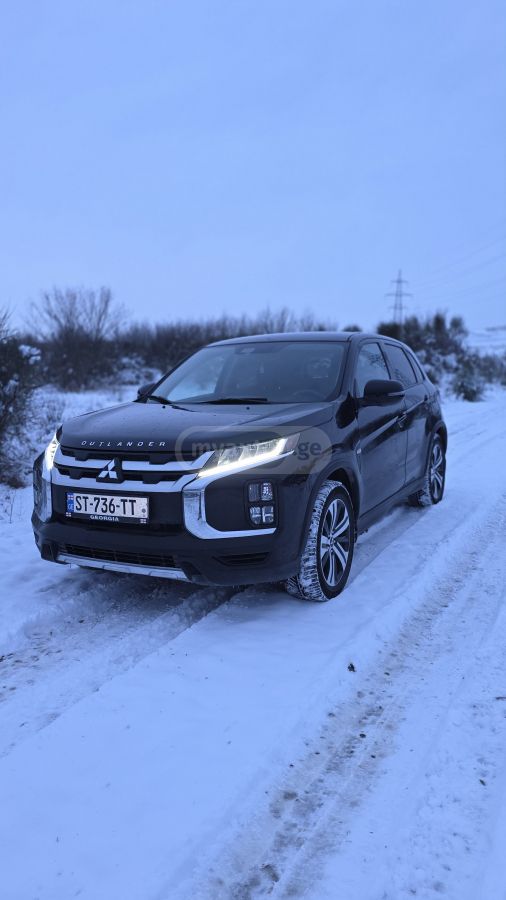 Mitsubishi Outlander Sport
