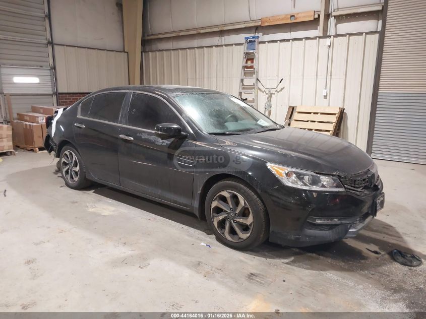 Honda Accord 2017 — photo 2