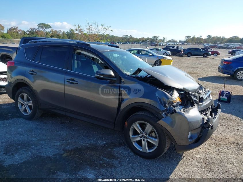 Toyota RAV 4 2015 — photo 2
