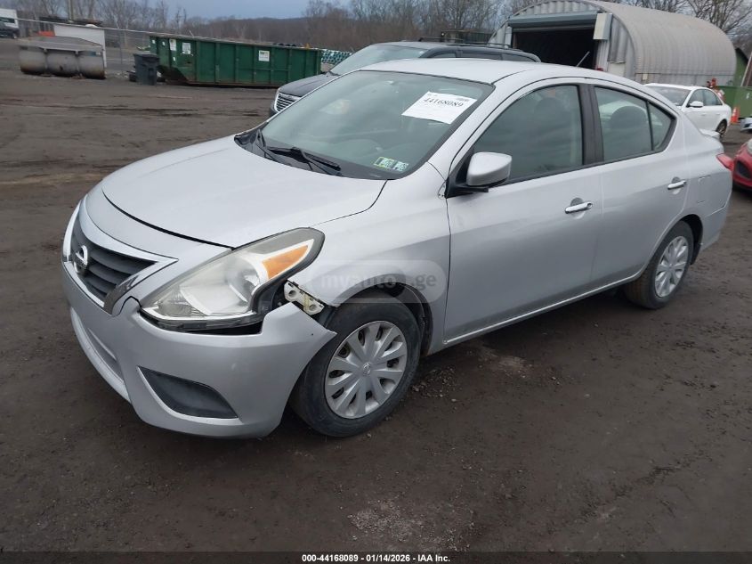 Nissan Versa 2017 — photo 2