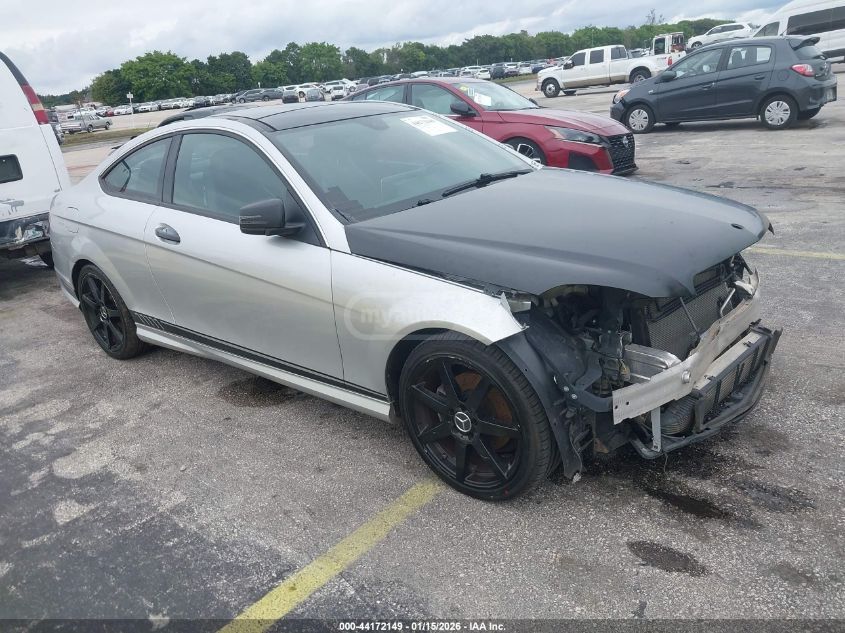 Mercedes-Benz C 250 2015 — photo 2
