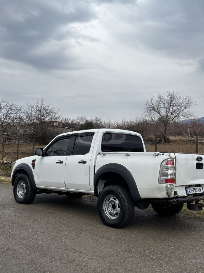 Ford Ranger 2010 — photo 2
