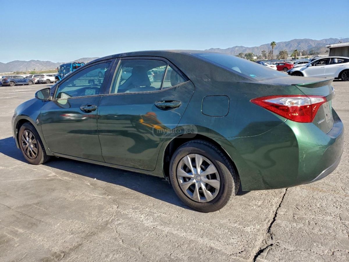 Toyota Corolla 2014 — photo 2