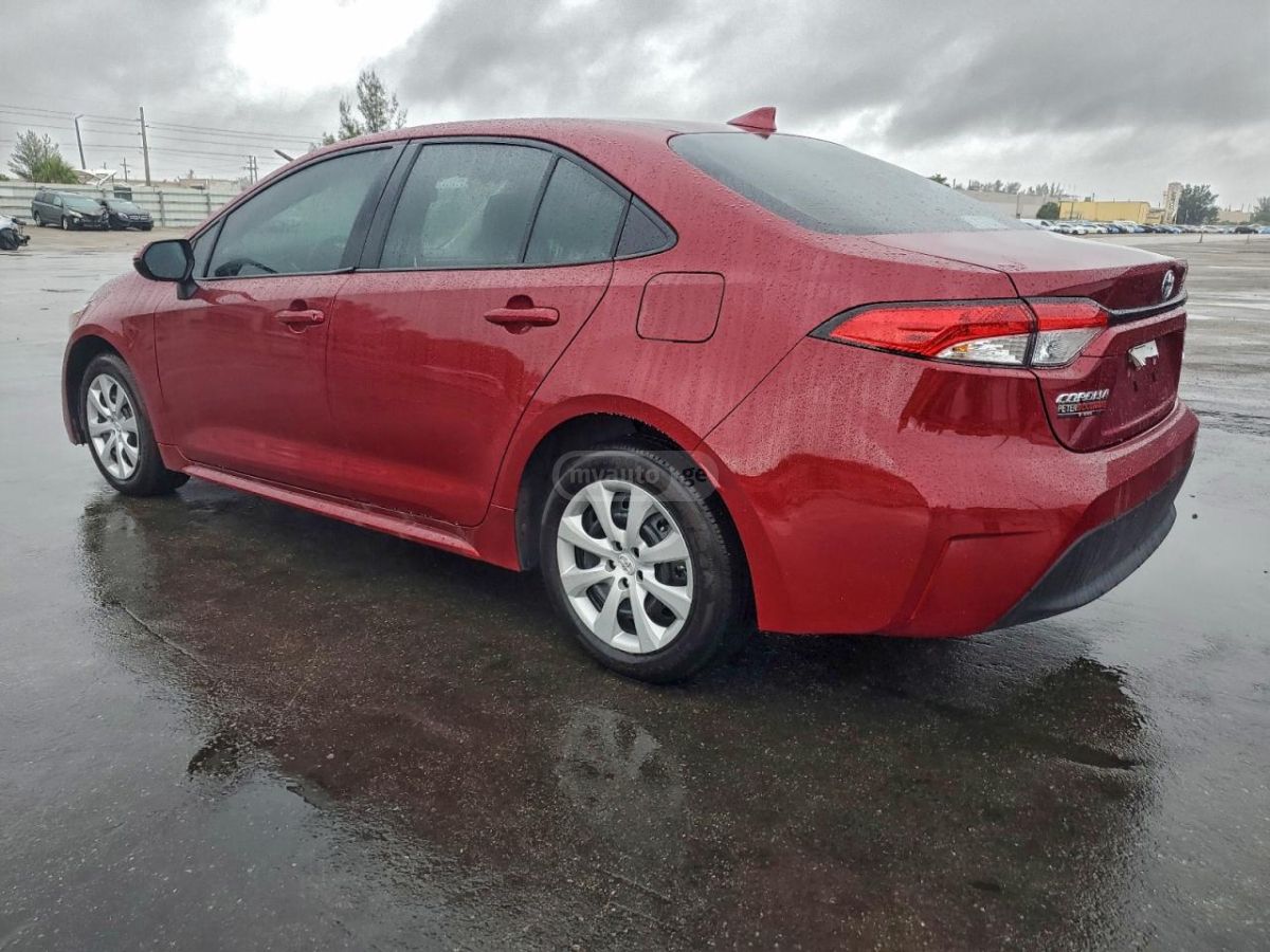 Toyota Corolla 2025 — photo 2