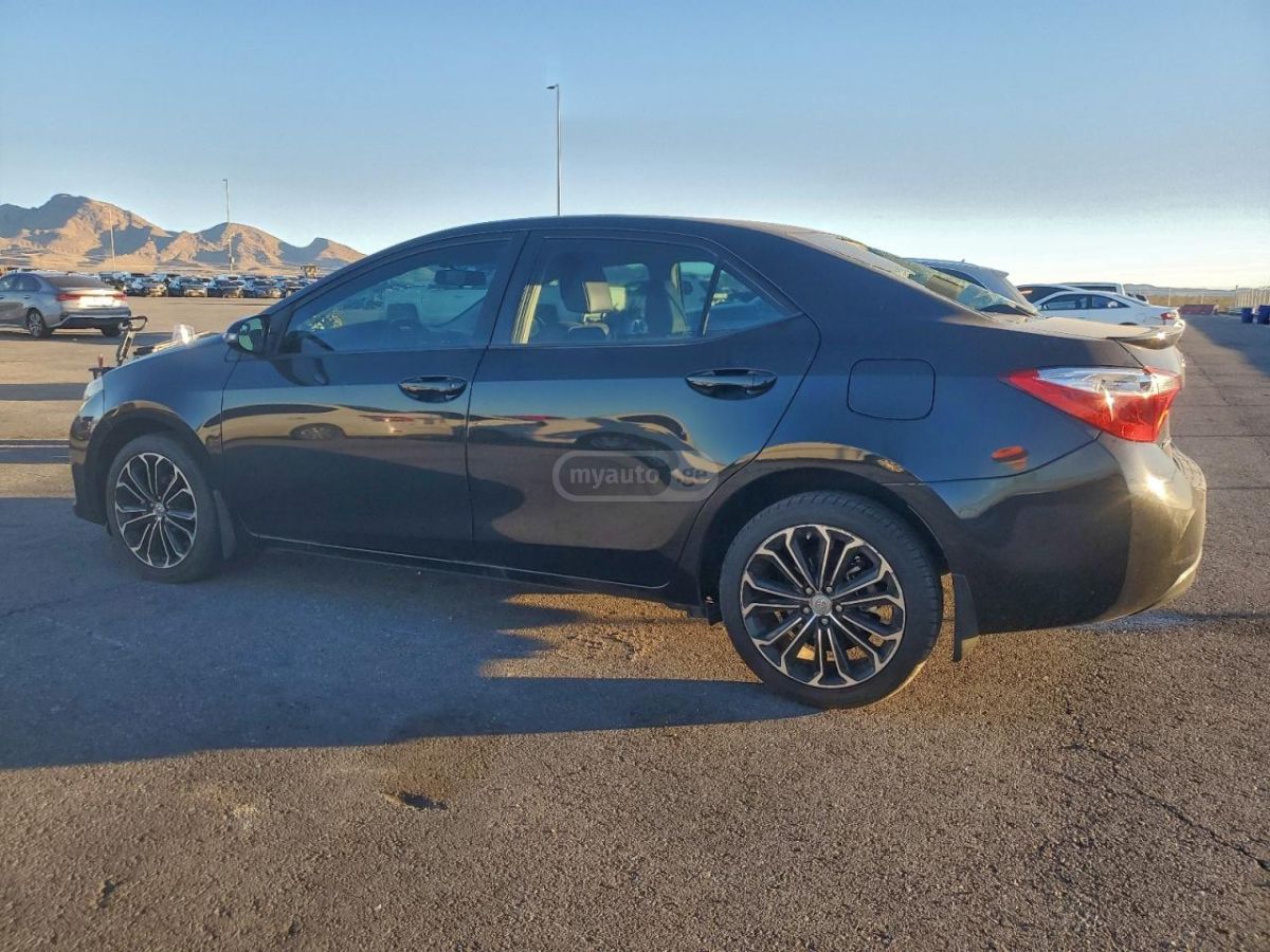 Toyota Corolla 2014 — photo 2