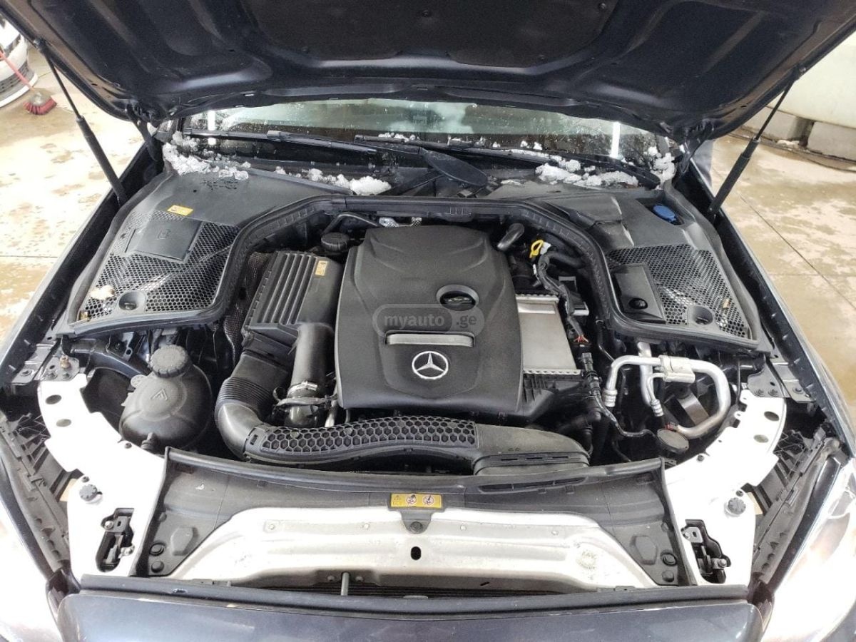 Mercedes-Benz C 300
