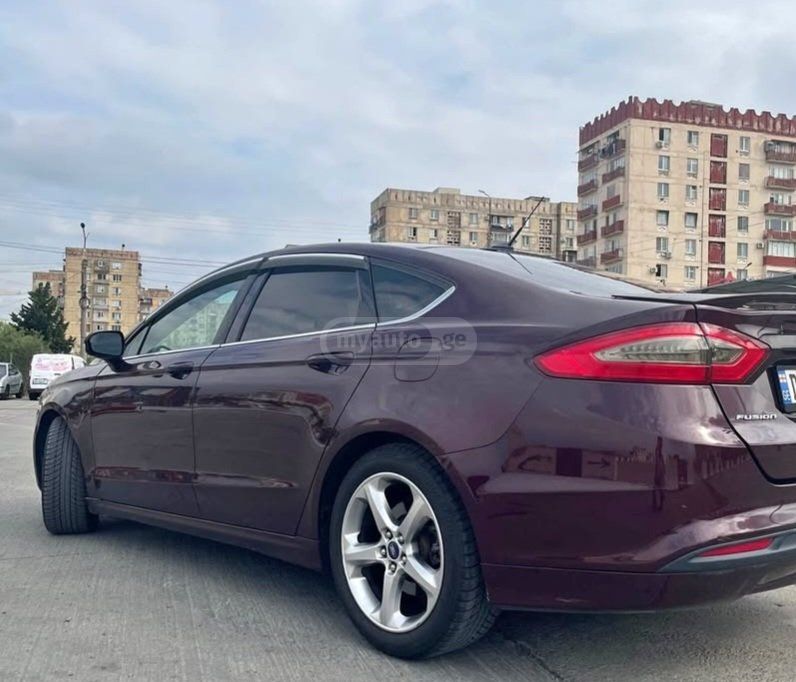 Ford Fusion