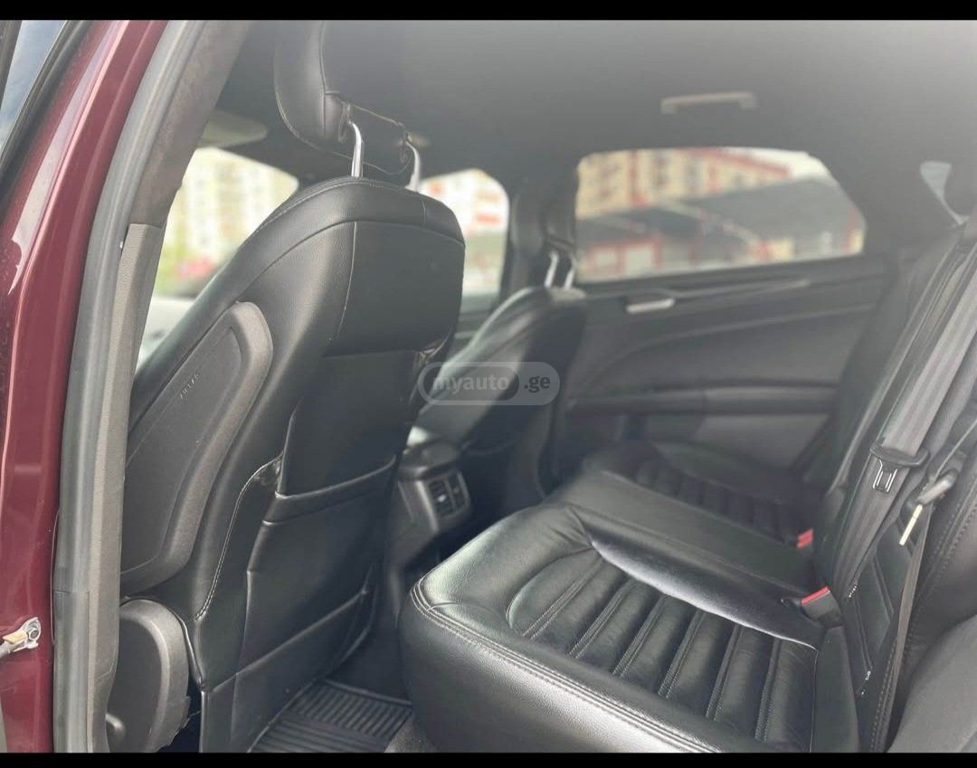 Ford Fusion 2013 — photo 2