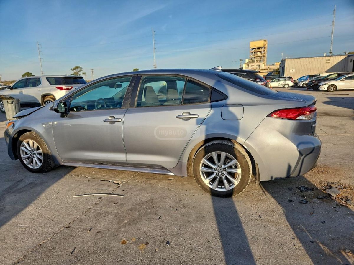 Toyota Corolla 2023 — photo 2