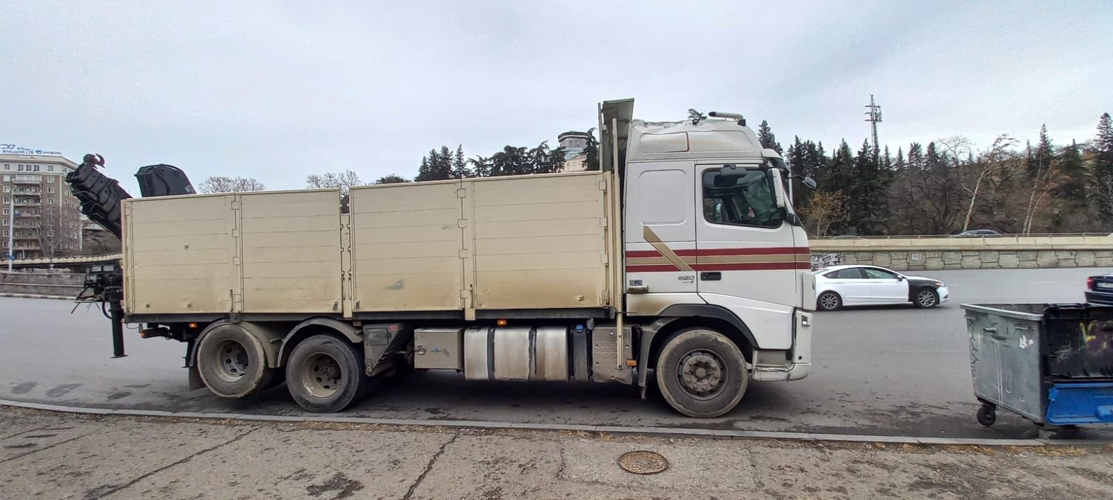 Volvo FH12 2008 — photo 2