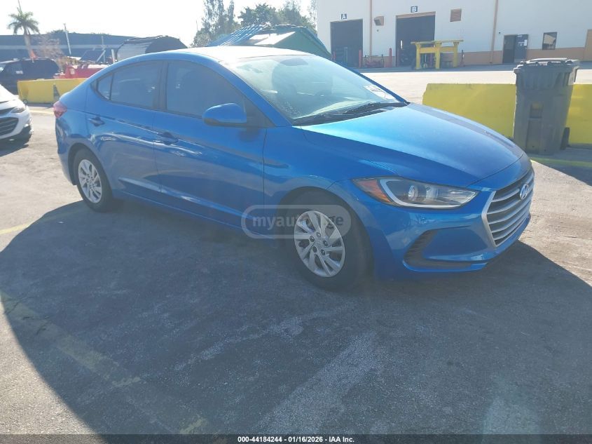 Hyundai Elantra 2018 — photo 2