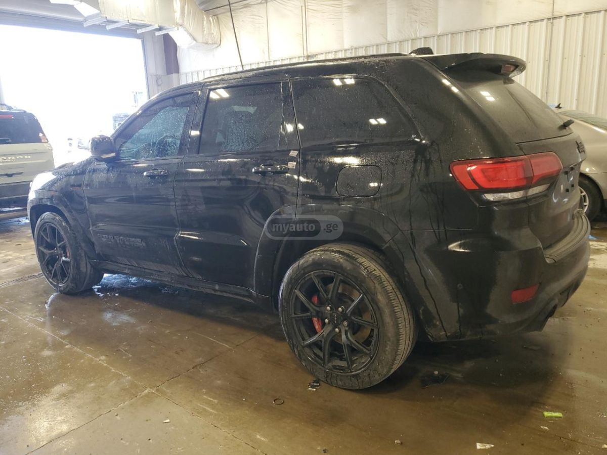 Jeep Grand Cherokee 2021 — photo 2
