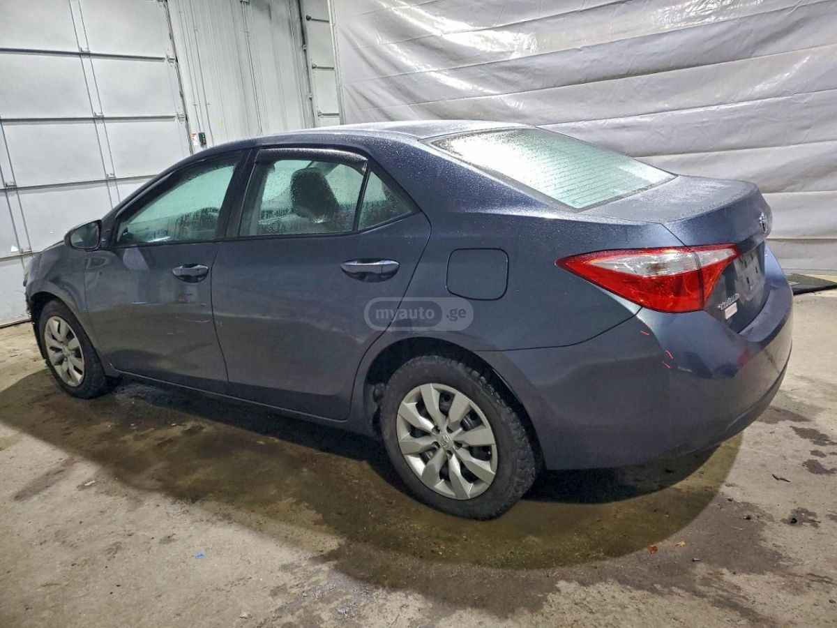 Toyota Corolla 2015 — photo 2
