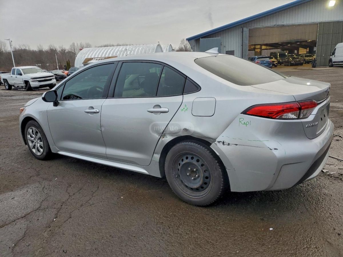 Toyota Corolla 2020 — photo 2